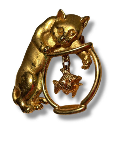 Signed J.J. Jonette Cat in Fishbowl Goldtone Brooch Pin 2"