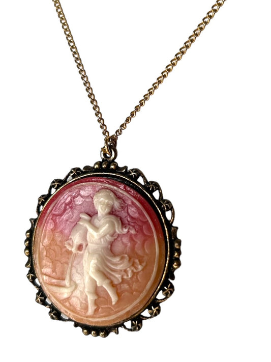 Cameo Pendant Necklace Beach Theme Girl Sand Rowboat 18" Goldtone Chain