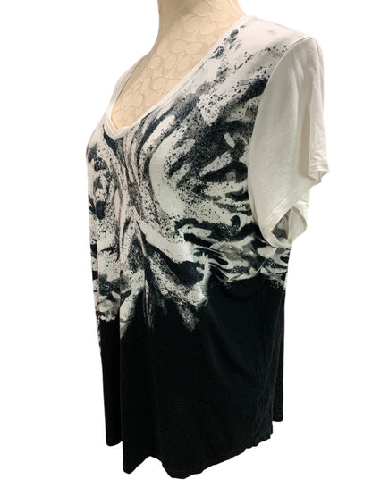 XL Simply Vera Wang Womens Soft V-Neck Tshirt Black White Floral