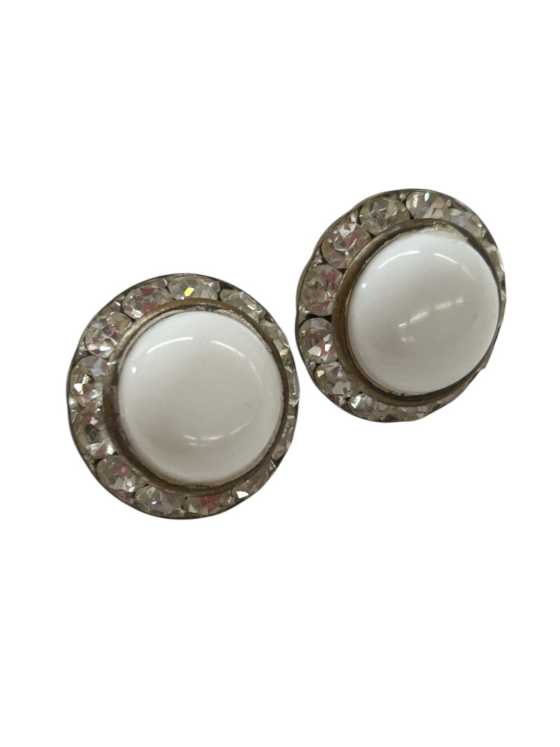 Vintage Non-Pierced Screwback Earrings White Rhinestone .75 Inch