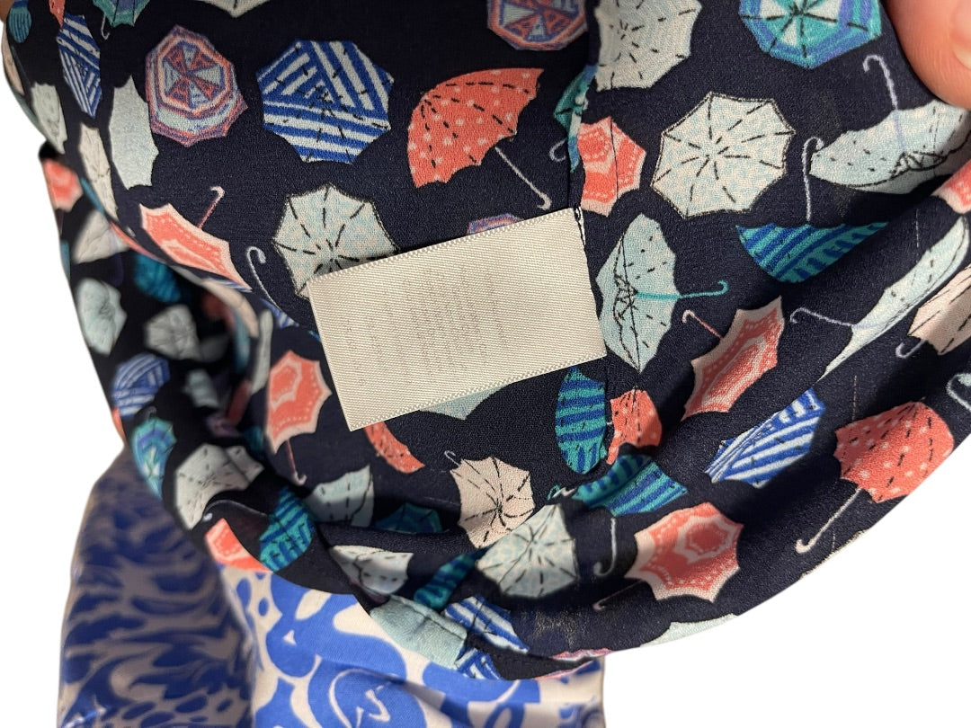 Large Talbots Button Up Collared Sleeveless Umbrella Patterned Shirt