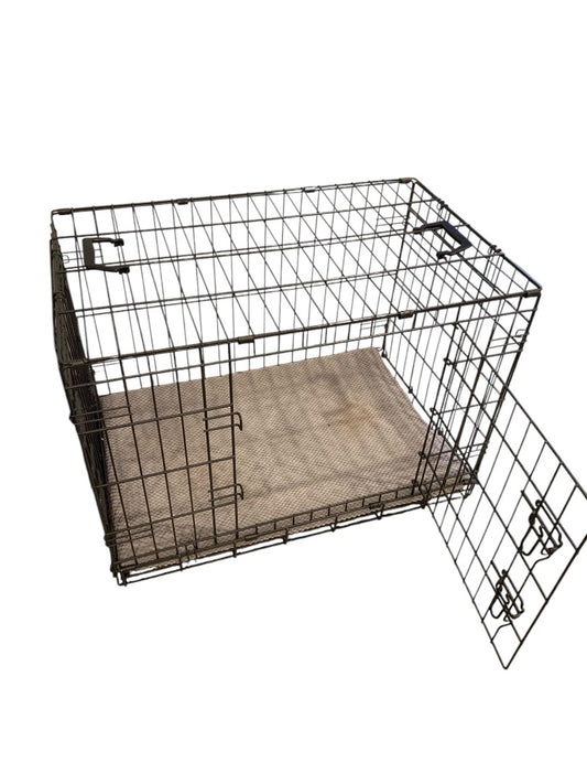 Wire Dog Crate with Tray and Pad 2 Door 30"L x 18.5"w  x 21"h