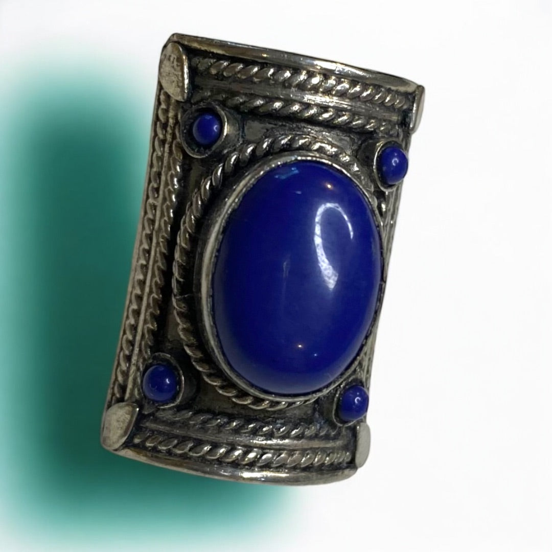 Size 7.5 Silvertone and Faux Lapis Lazuli Blue Ring Rectangular