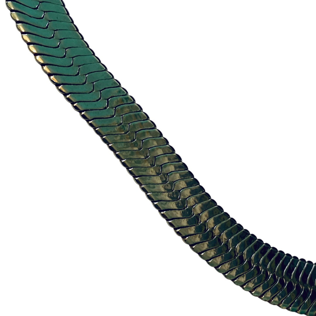 Vintage 18 Inch Herringbone Necklace Lays Flat Silverton Lobster Clasp