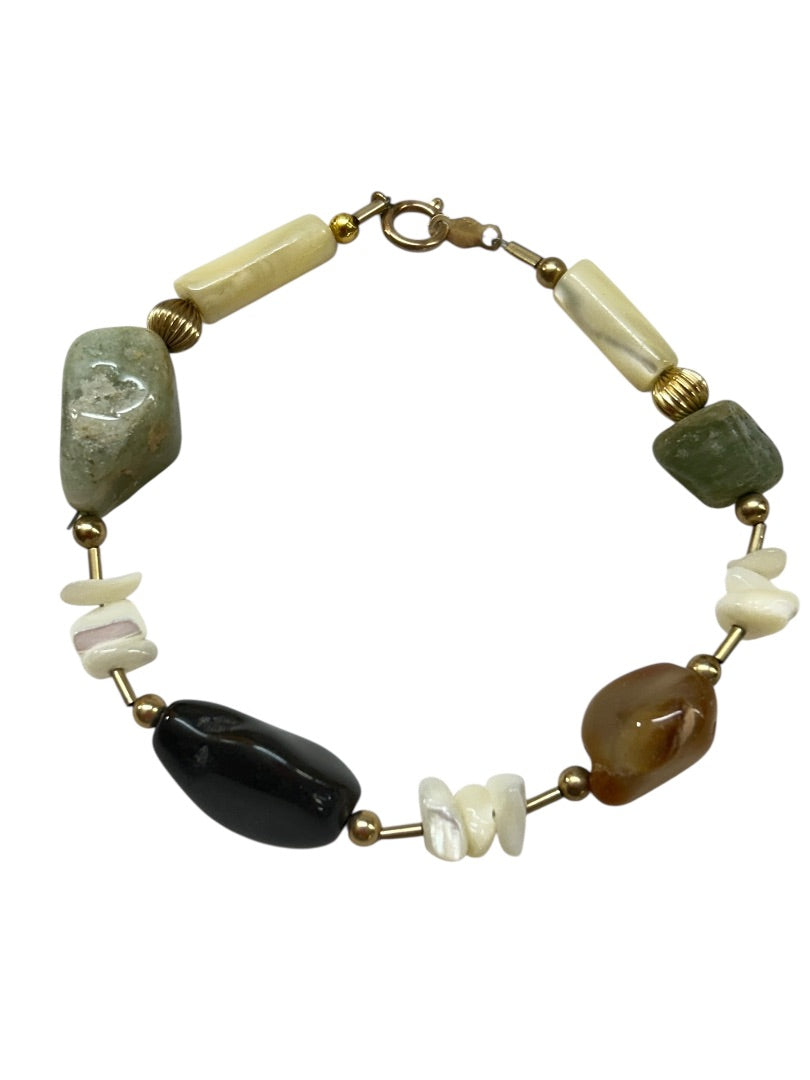 Stone Beaded Bracelet Agate Mother of Pearl 7.5 Inch Spring Clasp