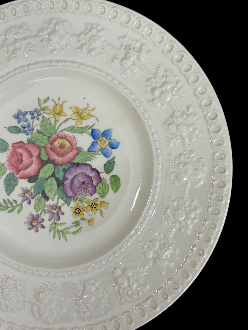 1940s Wellesley Wedgwood Ullswater China 7.5" Salad Plate