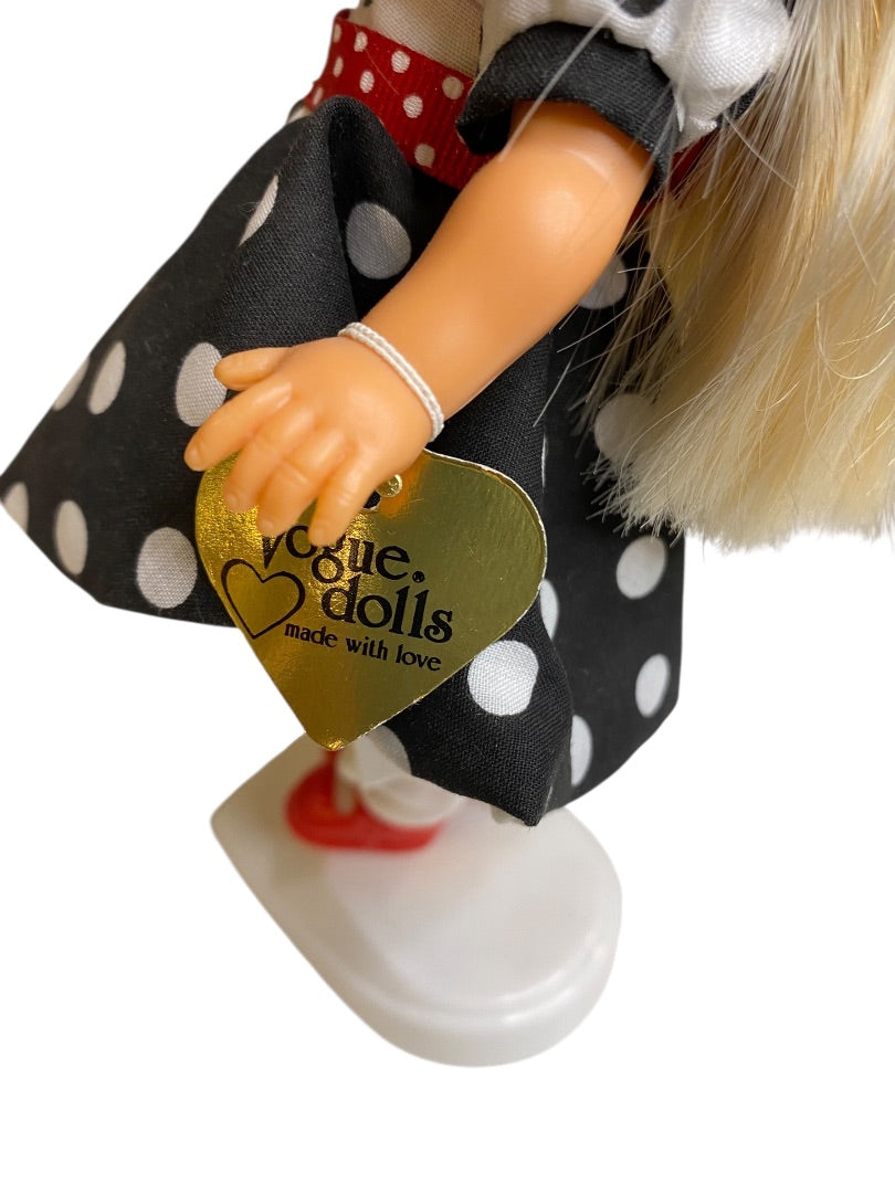 1984 Ginny Walks Spot by Vogue Dolls   8" with Stand 71429