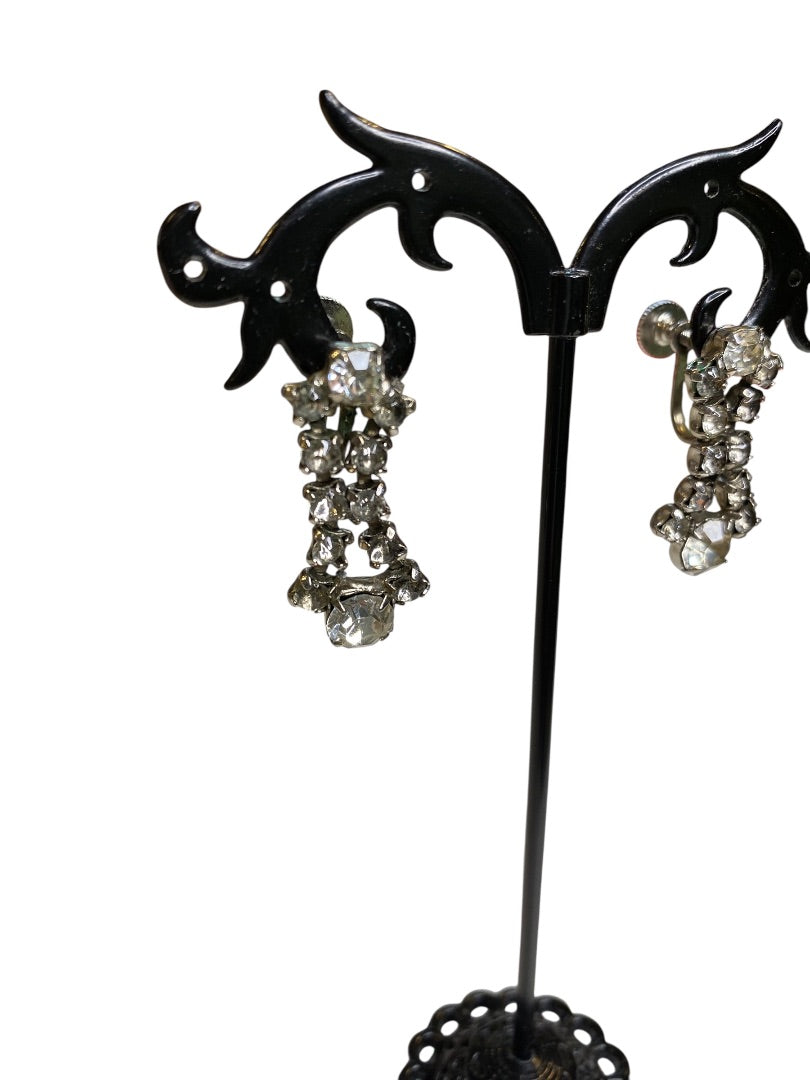 Vintage Rhinestone Earrings Non-Pierced Screwback 1.1" Drop Dangle