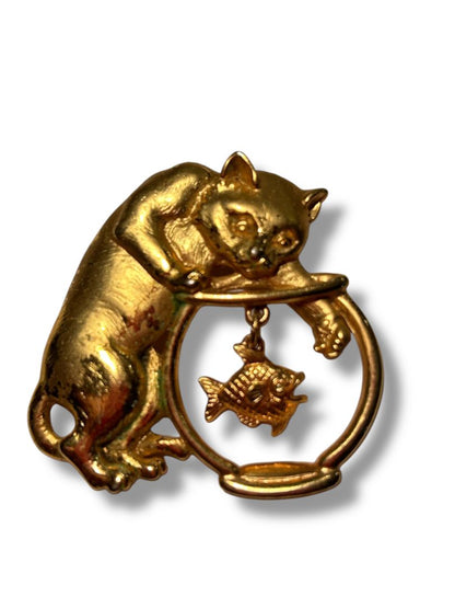 Signed J.J. Jonette Cat in Fishbowl Goldtone Brooch Pin 2"