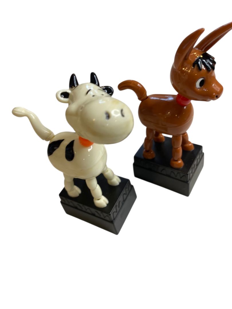 Thumb Puppet Push Toy Collapsing Set of 2 Plastic Horse Cow 4.5"