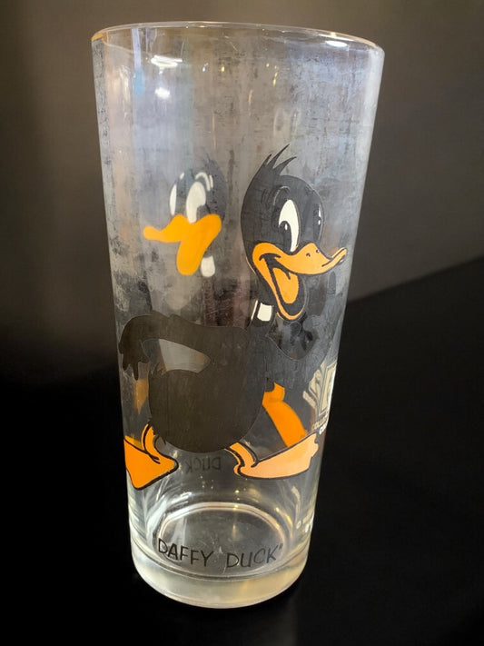 1973 Daffy Duck Pepsi Collectors Drinking Glass Tumbler 6.25 Inches