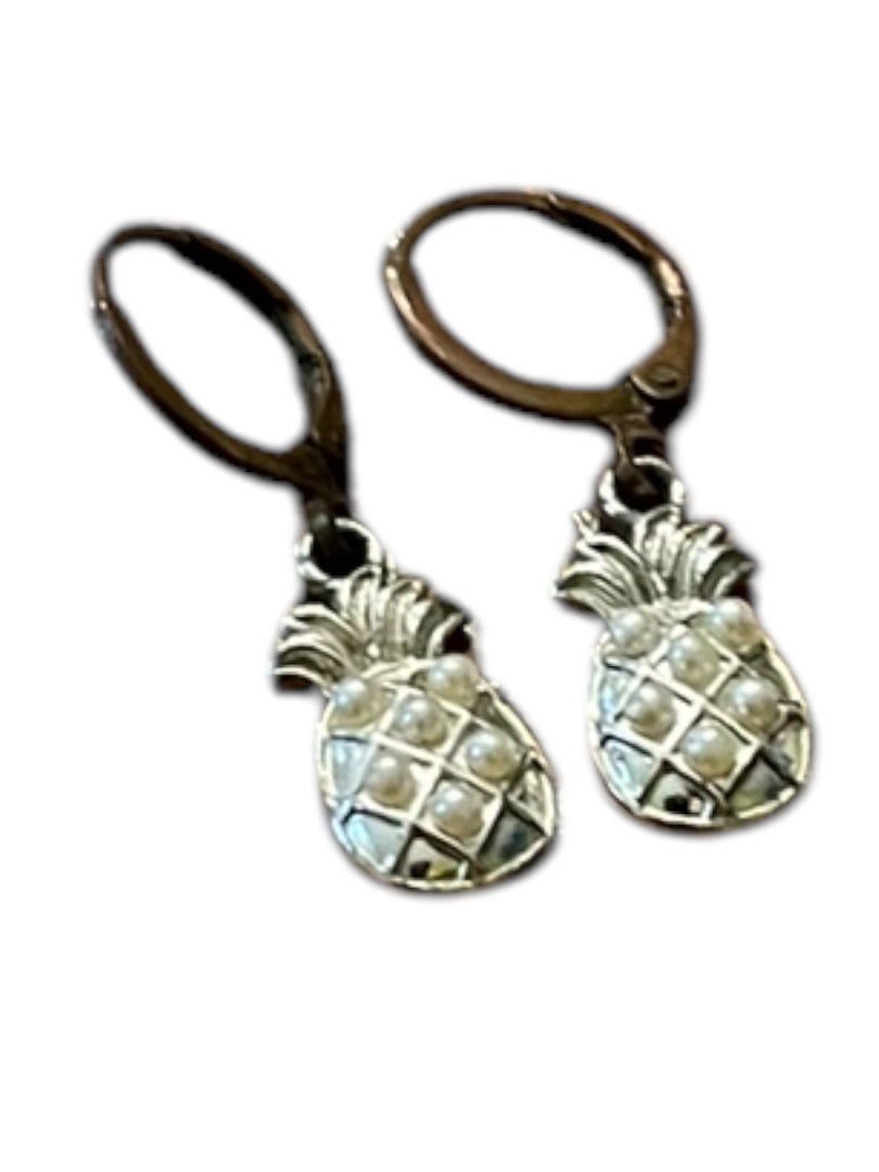 Pineapple Silvertone Copper Hook Faux Pearl 1.25" Pierced Earrings