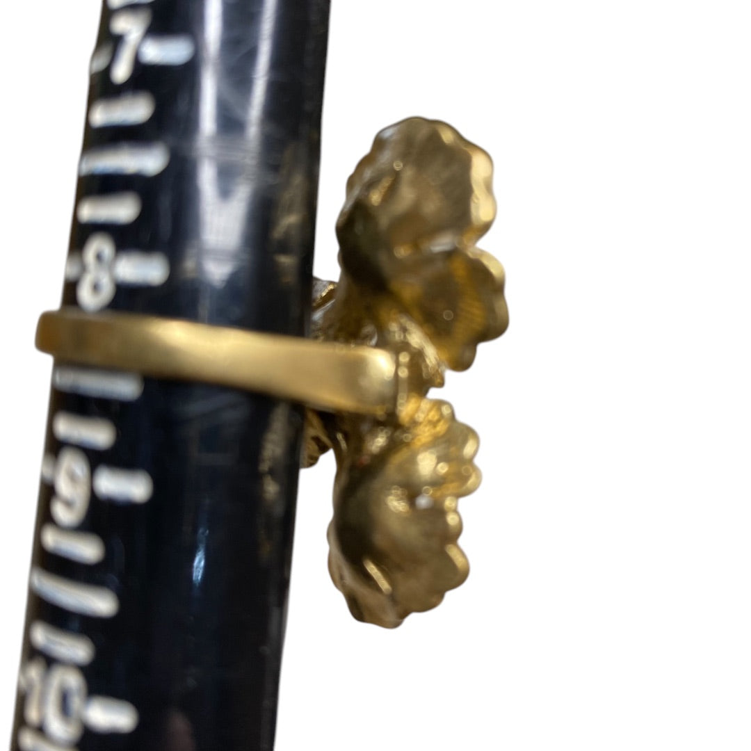 Size 8.5 Goldtone Statement Cluster Floral Ring 35mm