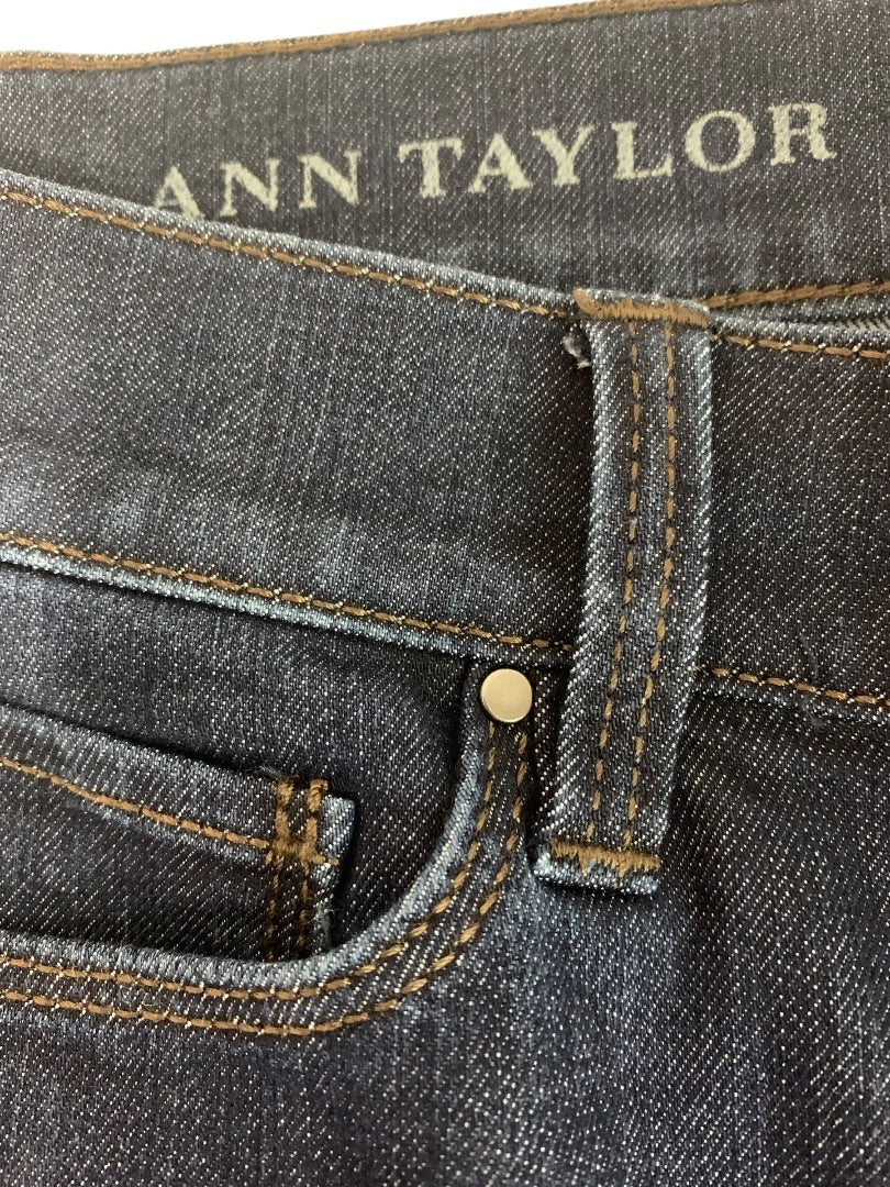 Size 8 Ann Taylor Womens Jean Shorts Stretch Denim Dark Wash Cuffed