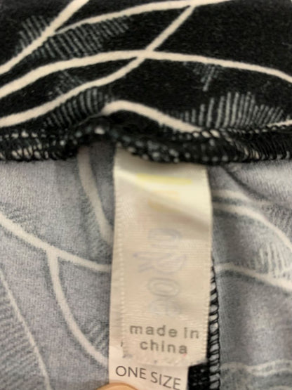 One Size LulaRoe Womens Leggings 3 Pair Assorted Purple Black Floral