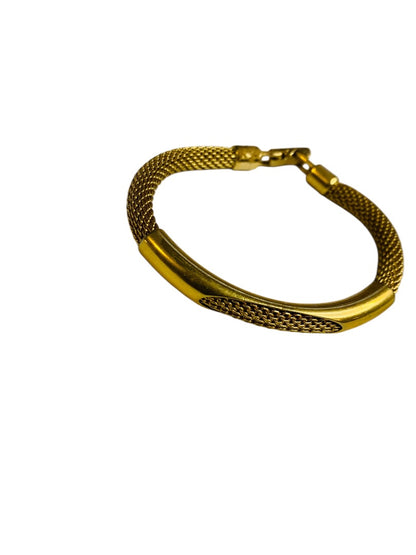 Vintage Avon Goldtone Bracelet 7 Inch Foldover Clasp