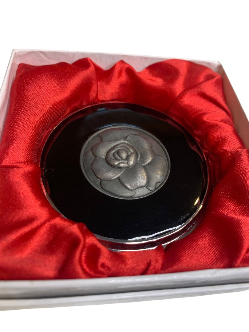 Macys Gothic Rose Mirrored Compact Silvertone Black Glass
