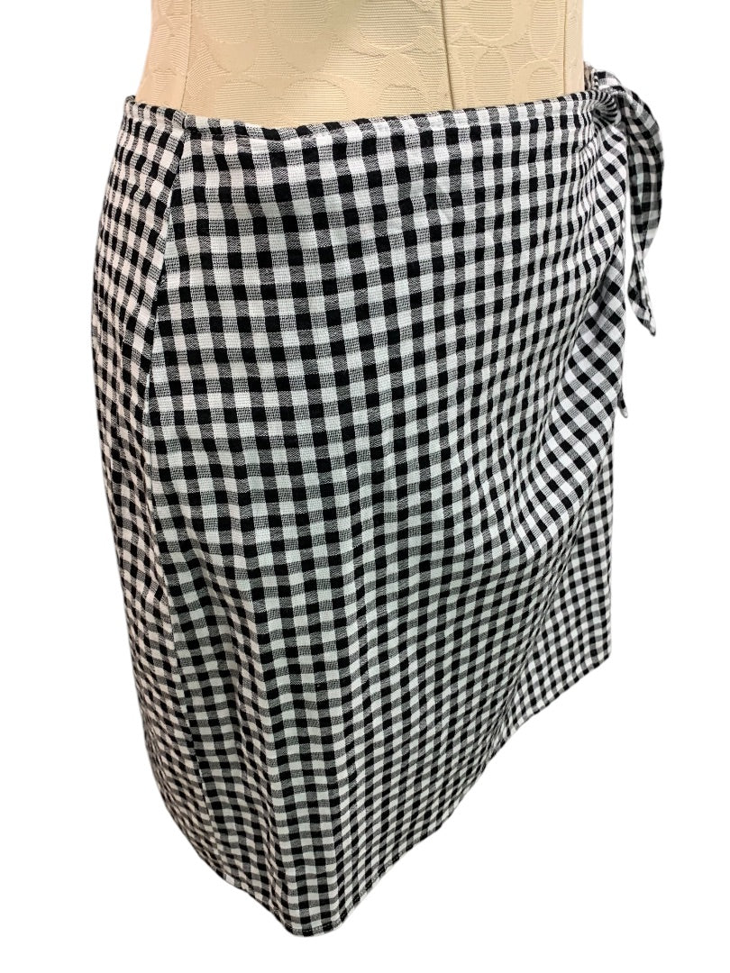 Size 6 Madewell New Wrap Skirt Black White Gingham Plaid