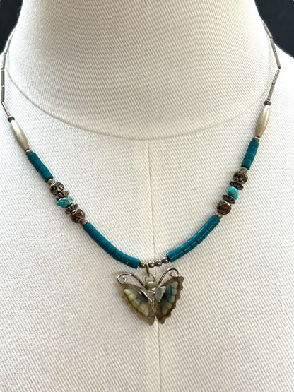 Vintage Silvertone Beaded Butterfly Pendant Necklace 19 Inch Barrel Clasp