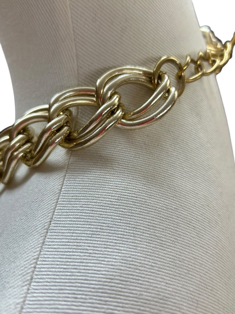 Goldtone Chunky Statement Chain Necklace 18-20 Inches Toggle Clasp