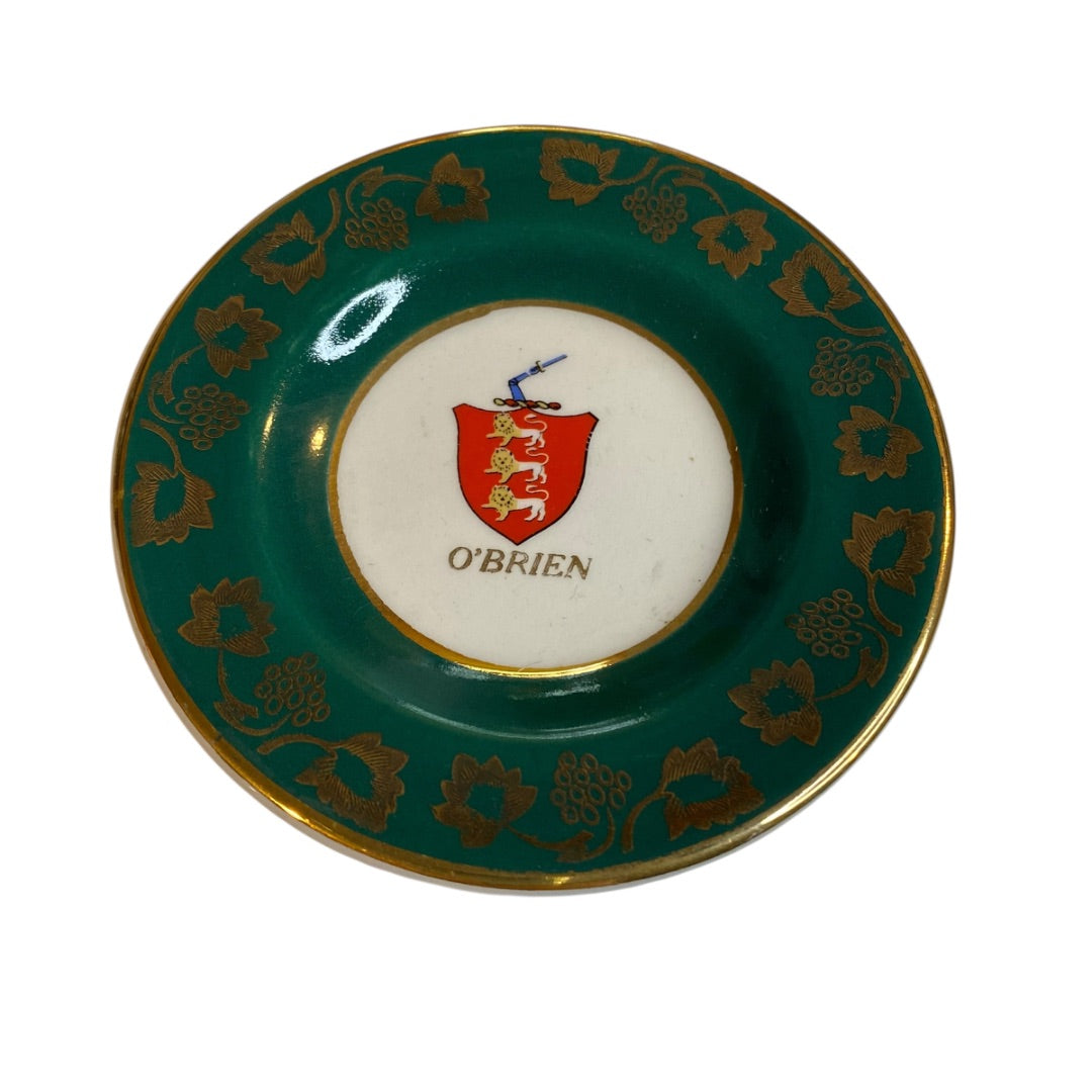 Vintage Arklow Pottery O'Brien Crest Historic Families of Dublin Plate 4.25 Inch
