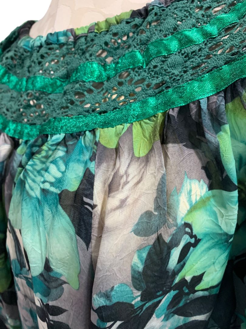 Size 3X Angel Heart Boutique Womens Green Sheer Off Shoulder Blouse