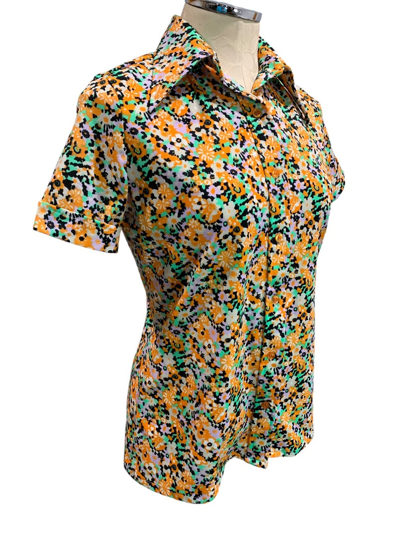 Medium Vintage 1970s Womens Short Sleeve Polyester Floral Button Up Shirt