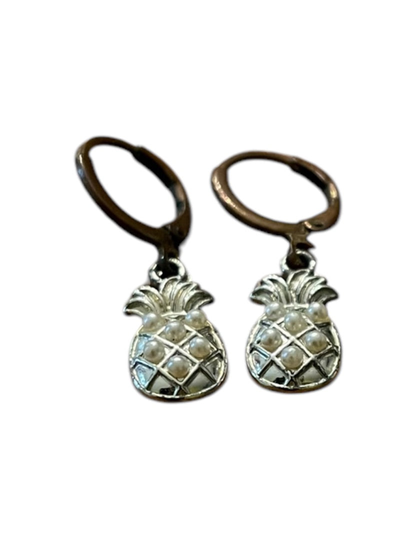 Pineapple Silvertone Copper Hook Faux Pearl 1.25" Pierced Earrings