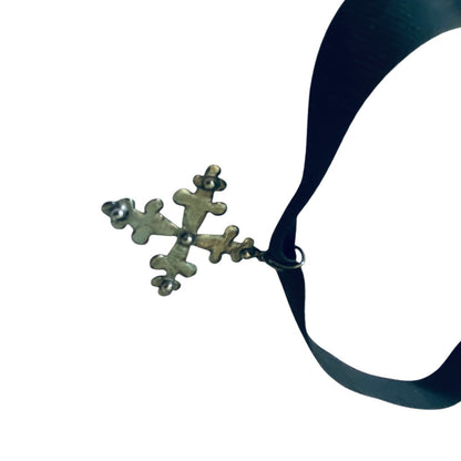 1980s Goth Ribbon Choker Necklace Black Silverton Cross 13-15 Inch Lobster Clasp