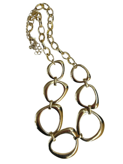 Goldtone 17-21 Inch Necklace Statement Lays Flat