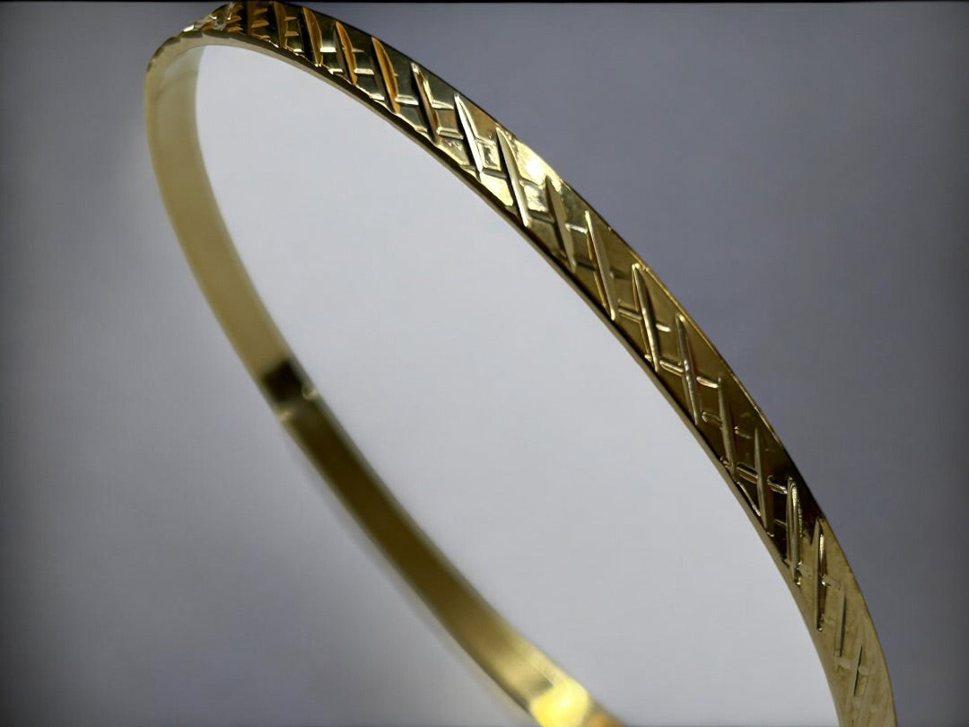 Goldtone Bangle Bracelet 2.6 Inch Inside Diameter Textured