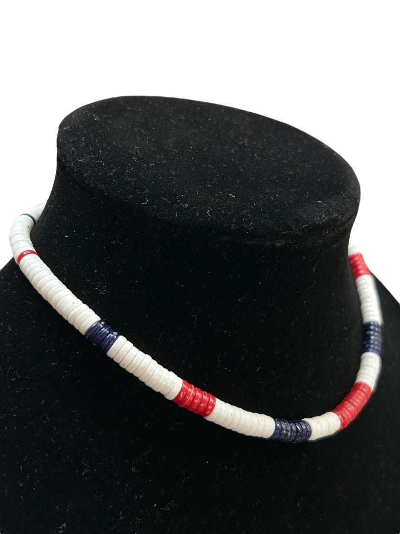 Vintage Red White Blue Barrel Clasp Necklace 15.5 Inch
