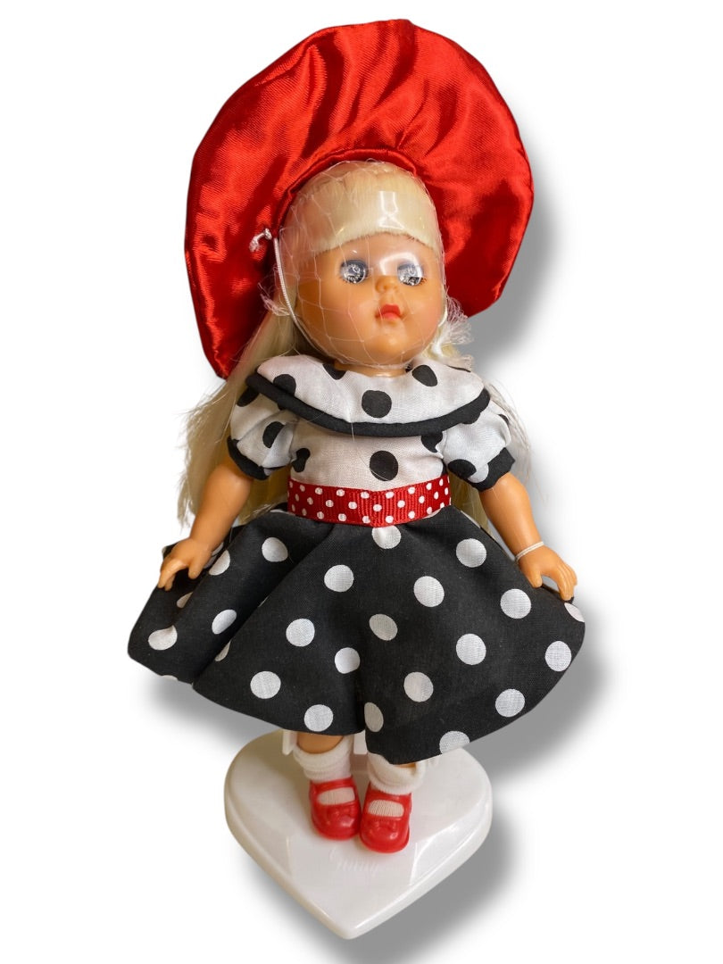 1984 Ginny Walks Spot by Vogue Dolls   8" with Stand 71429