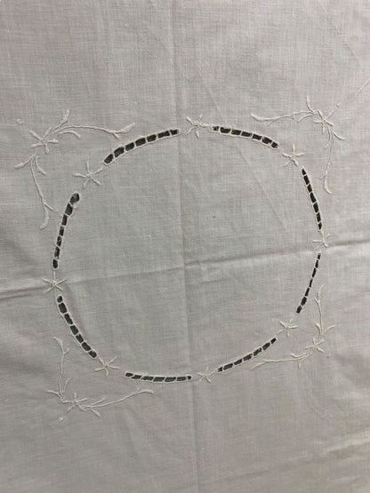 Vintage Ivory Linen Tablecloth Lace Edge 33" x 36"