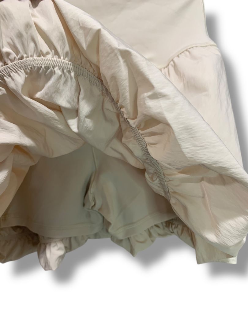 Size Medium Offline by Aerie Bubble Mini Skirt Ivory Skort Undershort