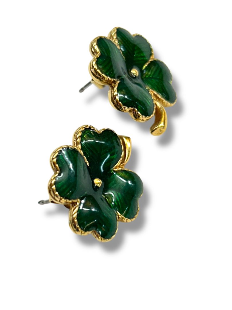 Signed Avon Shamrock Lucky Pierced Earrings Green Enameled Goldtone .75"
