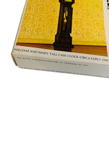 The House of Miniatures 40018 Vintage William and Mary Tall Case Clock X-Acto 1:12 New