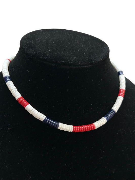 Vintage Red White Blue Barrel Clasp Necklace 15.5 Inch