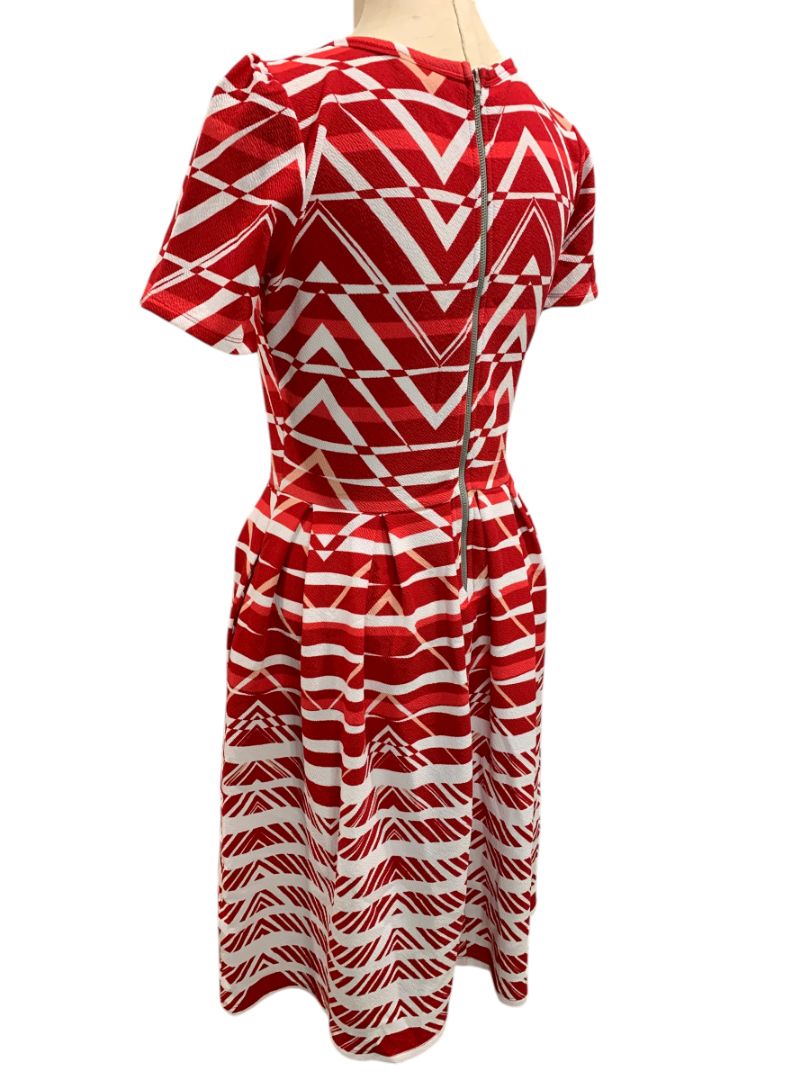 Medium LulaRoe Amelia Dress Pockets Red White