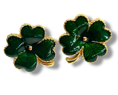 Signed Avon Shamrock Lucky Pierced Earrings Green Enameled Goldtone .75"