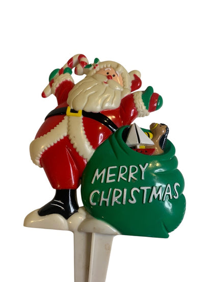 JSNY Santa Plastic Christmas Yard Lawn Stakes Decor 1990s