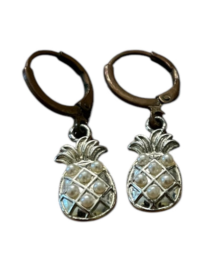 Pineapple Silvertone Copper Hook Faux Pearl 1.25" Pierced Earrings