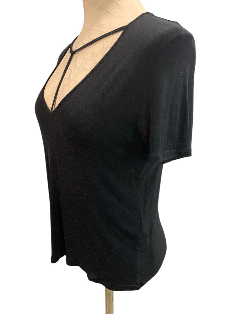 Medium Garage Womens Lightweight Black Tshirt Scoop Neck