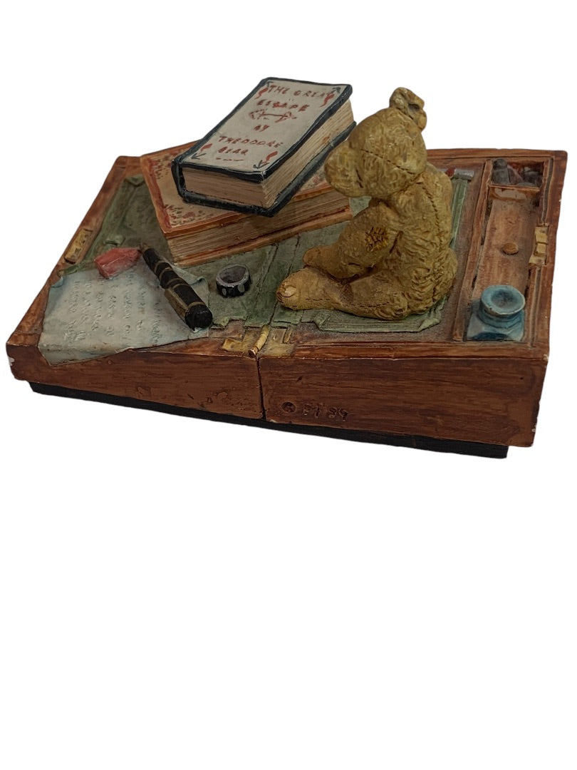 Peter Fagan 1990 Scotland Hand Painted Teddy Bear Desk Figurine