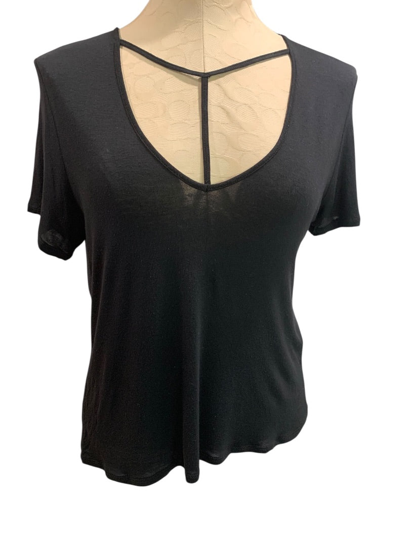 Medium Garage Womens Lightweight Black Tshirt Scoop Neck