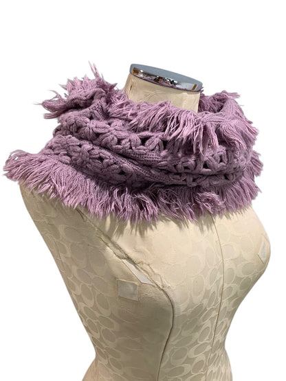 One Size American Eagle Womens Cowl Neck Scarf Soft Fringed