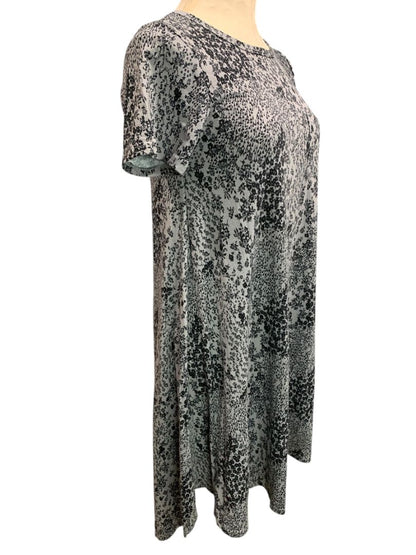 Size XXS LulaRoe Gray Floral Carly Dress Hi Lo Hem Tshirt Short Sleeve