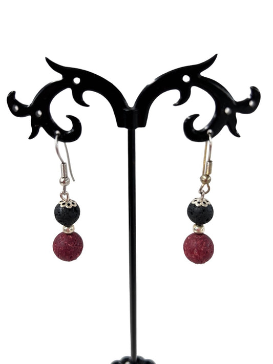 Beaded Black Red Hook Pierced Earrings Silvertone 1" Drop Dangle Lightweight