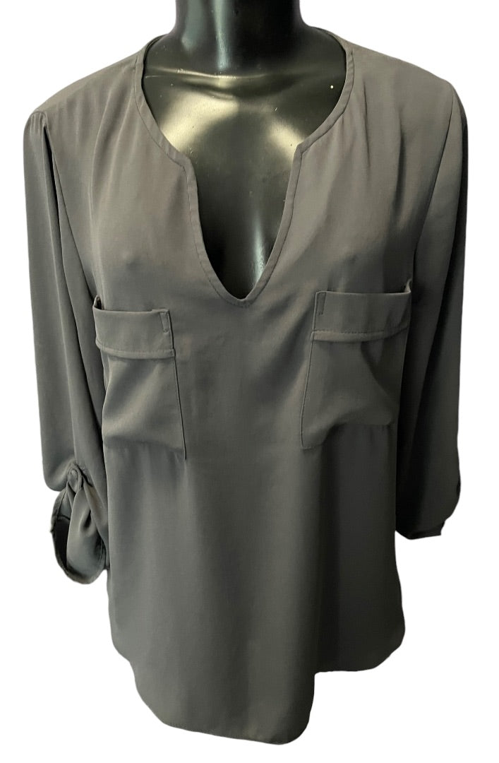 Medium Veronicam Womens Popover Blouse Roll Tab Sleeve Pockets Shirt