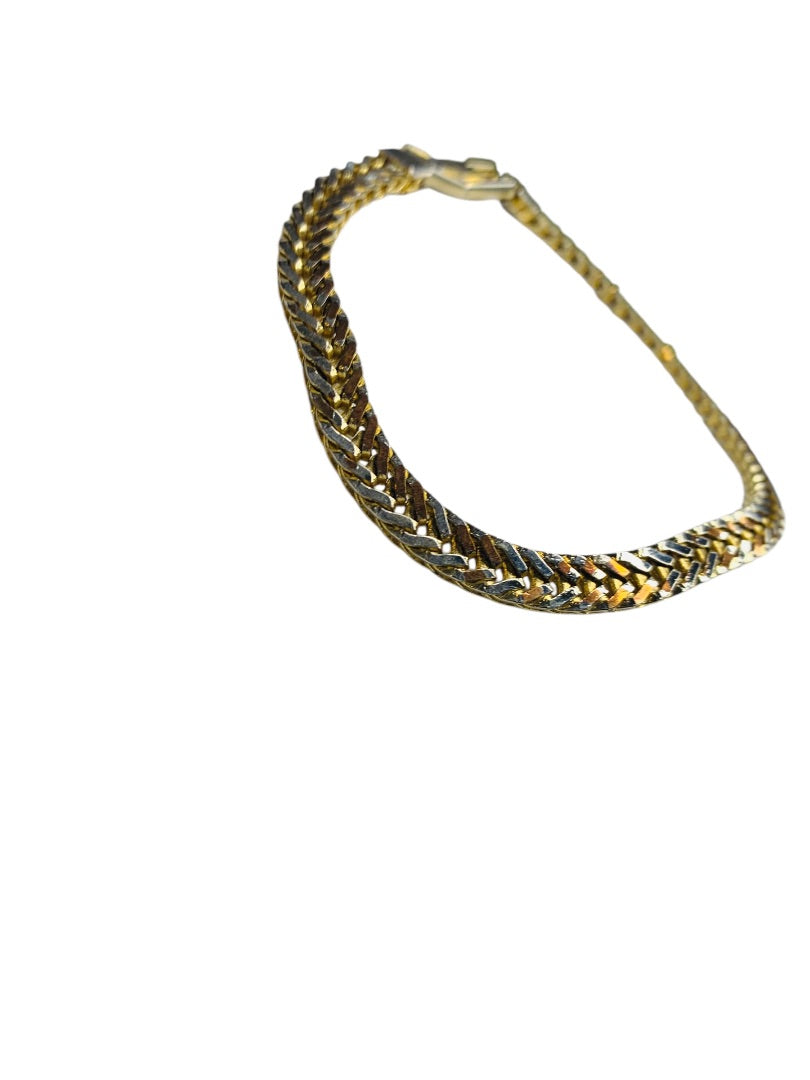 Vintage Goldtone Bracelet Foldover Clasp Lays Flat 7.25 Inch